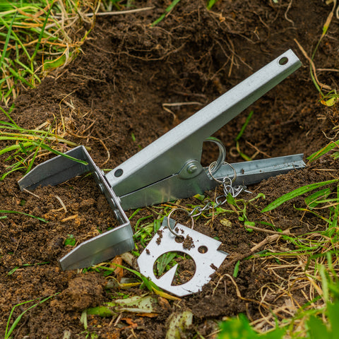 8 Pack of Woodside Heavy Duty Mole Claw Scissor Traps Fast Humane Kill