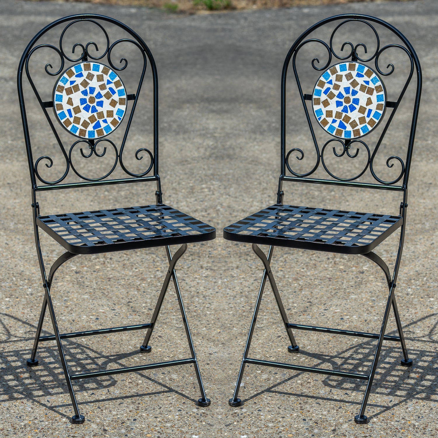 Folding Garden Bistro Chairs – Folding Metal Outdoor Chairs, Blue Tile Design x 2