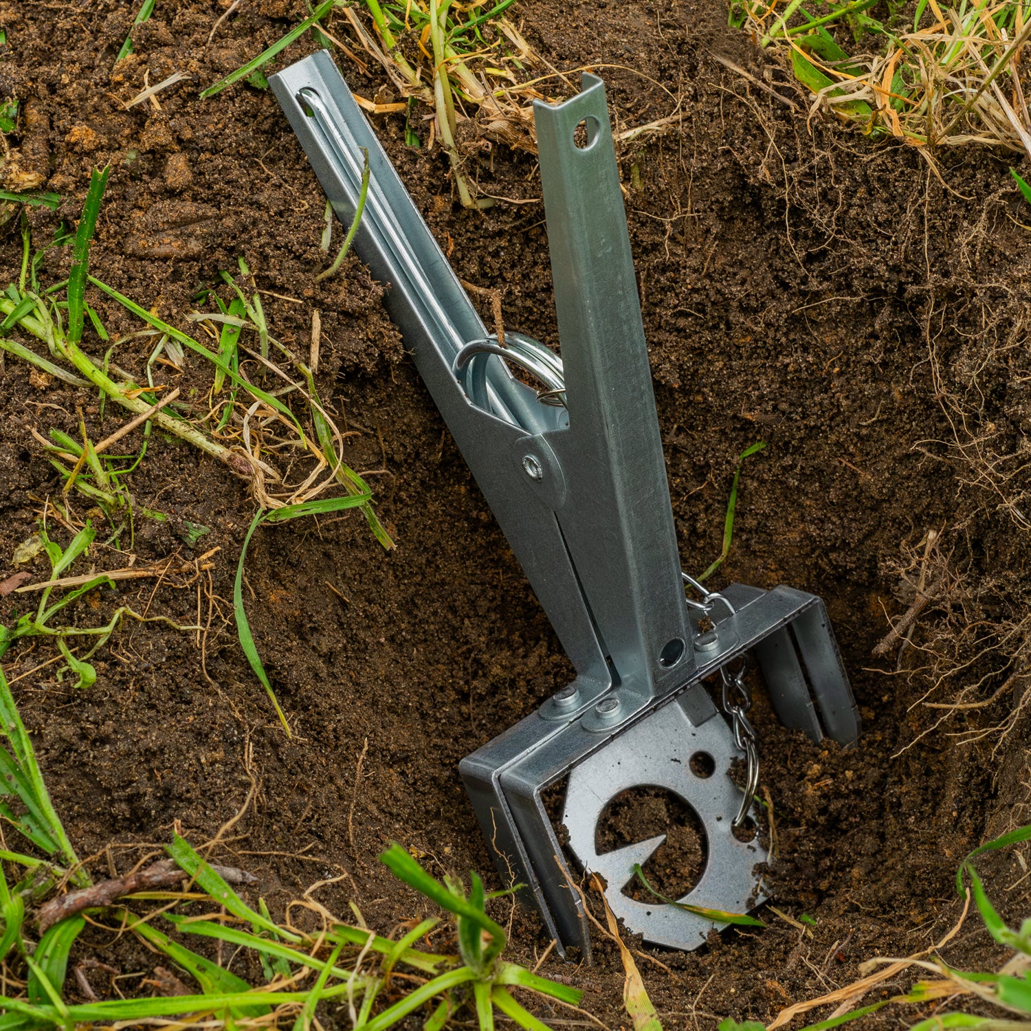 4 Pack of Woodside Heavy Duty Mole Claw Scissor Traps Fast Humane Kill