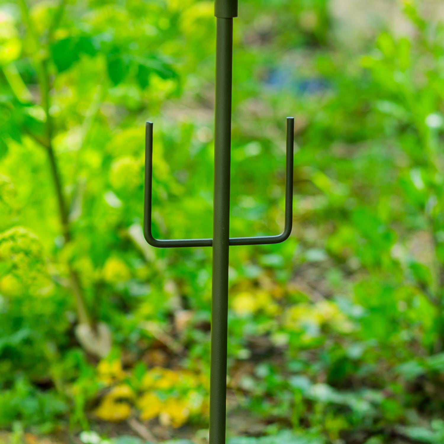 Nitehawk Hunting Hide Tray – Durable Steel Ammo Tray with Hooks & Divider