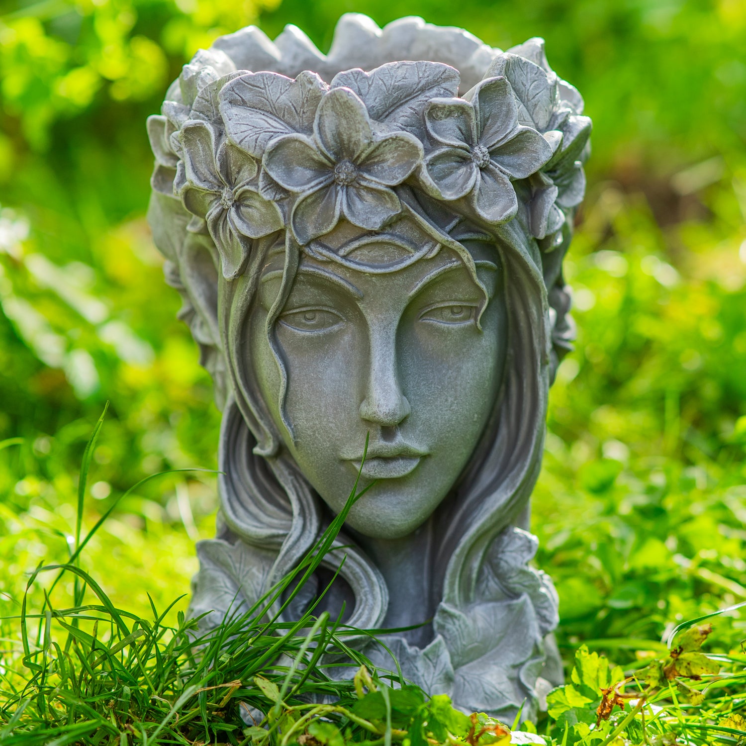 Woodside Garden Goddess Head Planter Decorative Indoor/Outdoor Plant Pot Statue