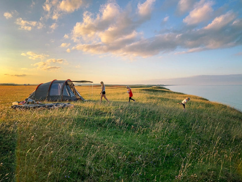 How to Choose the Right Tent Size