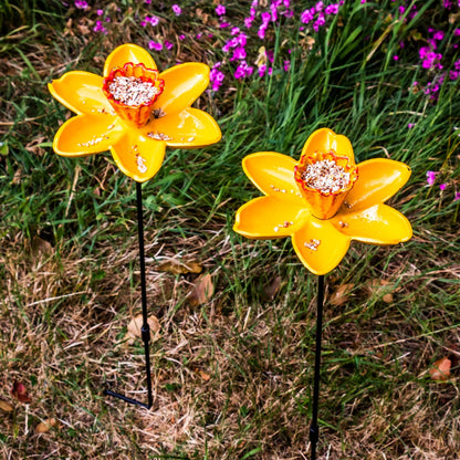 Woodside 4 Pack Cast Iron Daffodil Dish Bird Feeders – Decorative Garden Wildlife