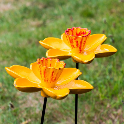 Woodside 4 Pack Cast Iron Daffodil Dish Bird Feeders – Decorative Garden Wildlife