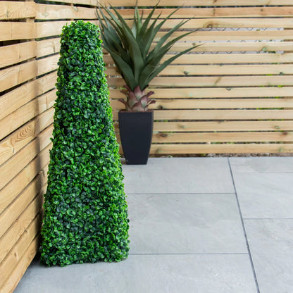 Woodside 4 Pack 65cm Green Topiary Obelisks – Artificial Leaf Effect Indoor & Outdoor Decoration