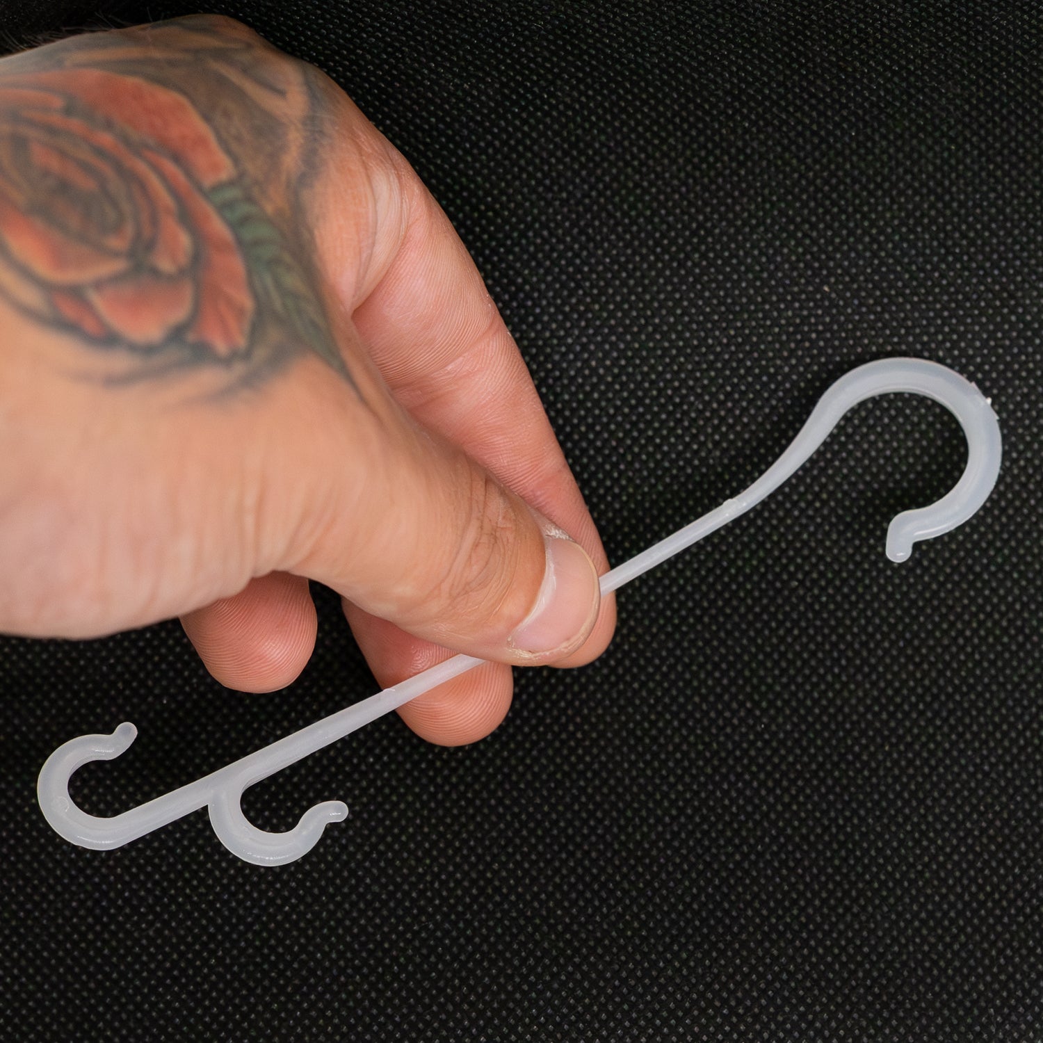 Pack of 200 Woodside 130mm flexible J hook plant supports, ideal for supporting tomatoes, fruits, and vegetables.