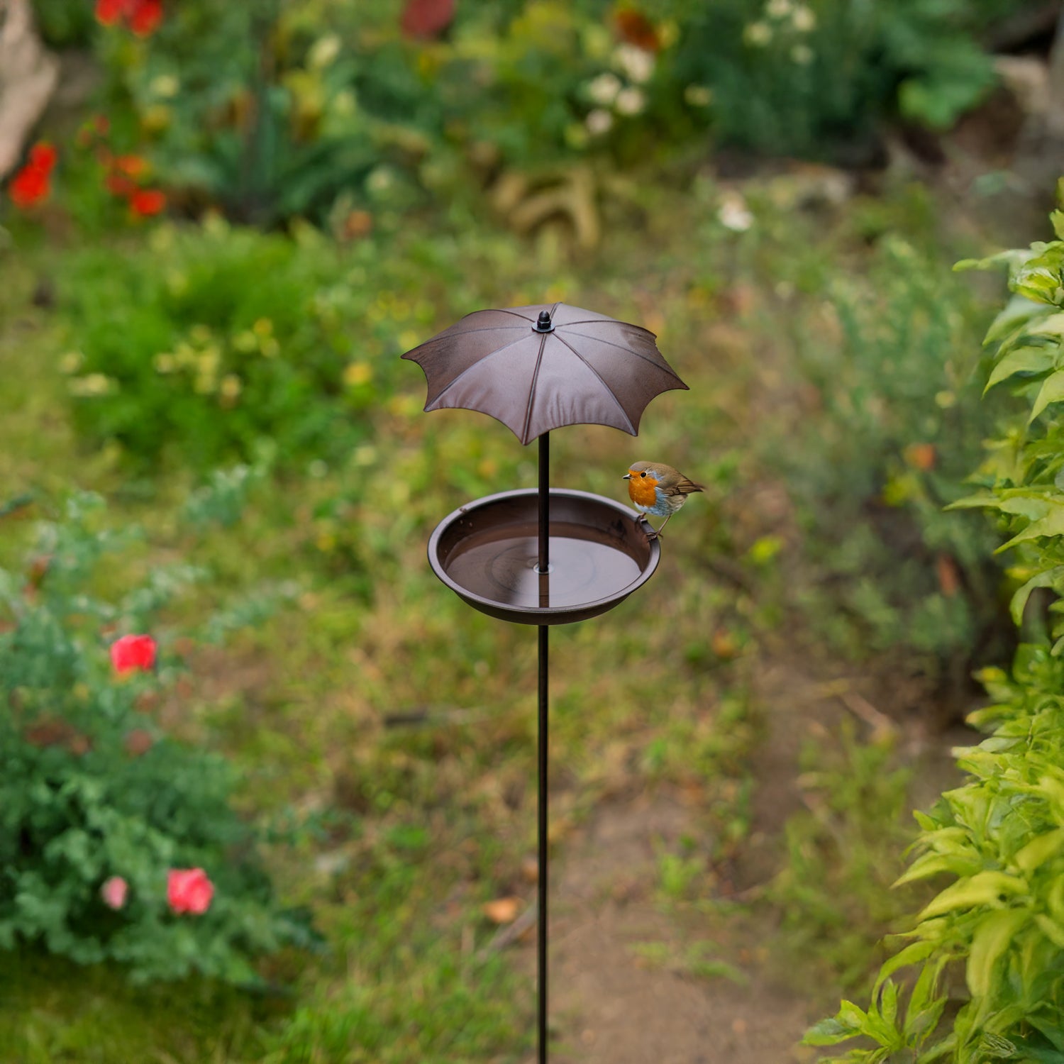 Woodside Cast Iron Bird Feeder Bath with Ground Stake & Umbrella – Seeds, Fat Balls, Nuts