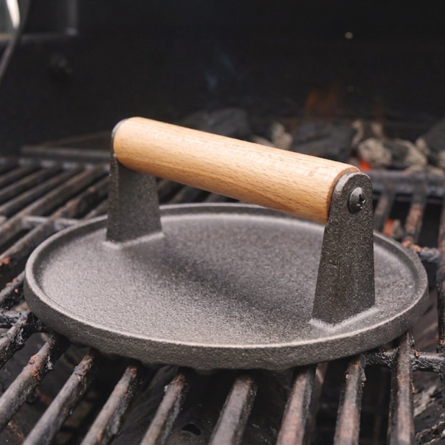 Woodside Rectangle & Round Cast Iron Grill Presses | BBQ Burger Press